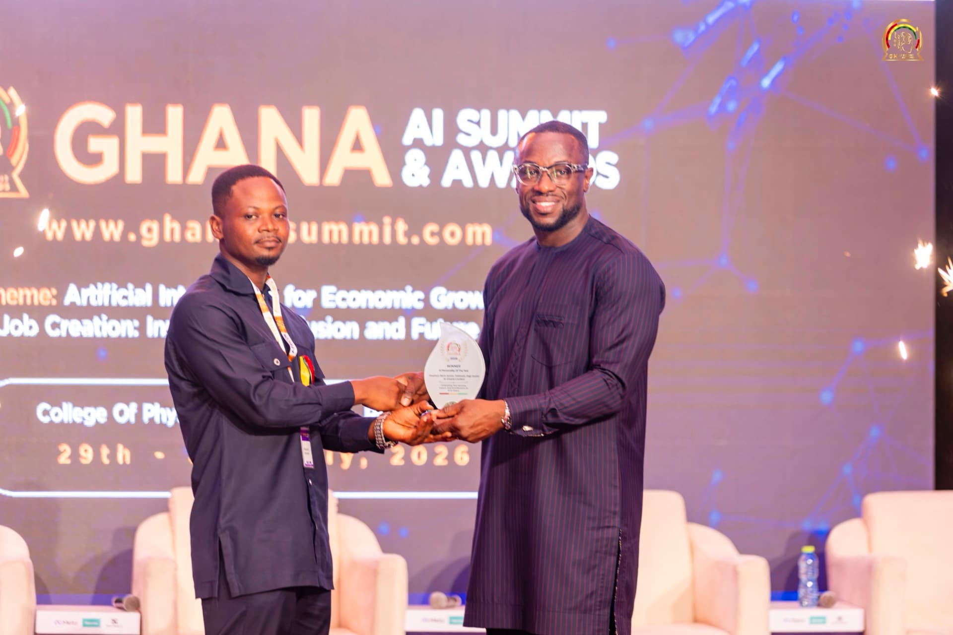 Stephen Totimeh receiving the AI Personality of the Year award